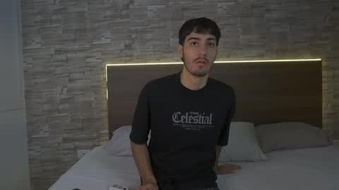 Enzo online show from 4, 4, 2026