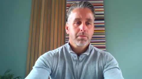 Snapshot of enzoenzo7 chatting on 17, 9, 2025 Enzos Massive Cock online show from 17, 9, 2025