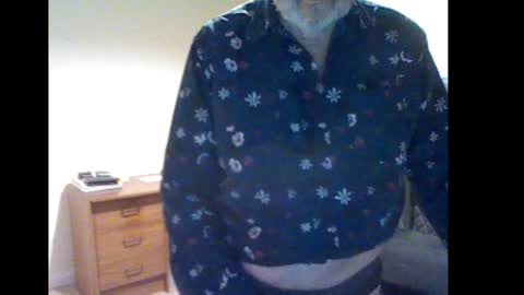 Snapshot of erasmus_d chatting on 15, 12, 2024 erasmus_d online show from 15, 12, 2024