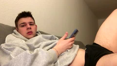 Snapshot of eric123754216 chatting on 28, 11, 2025 eric123754216 online show from 28, 11, 2025