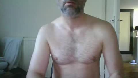 eric334418 online show from 17, 11, 2025