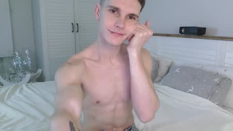 Snapshot of eric_crush chatting on 17, 1, 2025 Eric Crush online show from 17, 1, 2025
