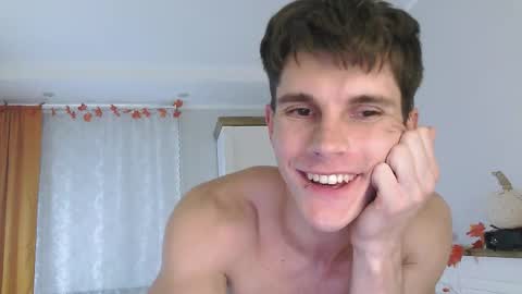 Snapshot of eric_crush chatting on 8, 10, 2025 Eric Crush online show from 8, 10, 2025