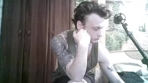 Snapshot of eric_the_vikking chatting on 13, 9, 2025 Eric online show from 13, 9, 2025