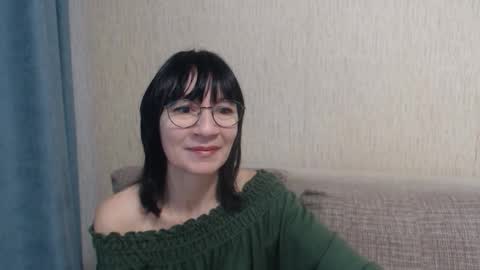 ericablack8 online show from 6, 10, 2025