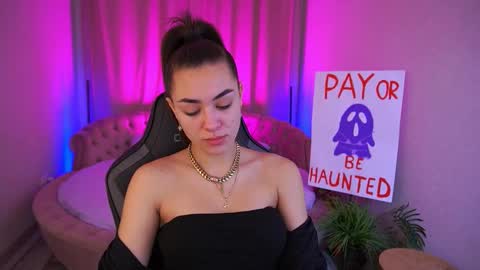 Erica online show from 2, 11, 2025