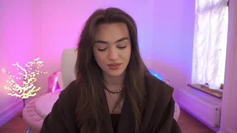 Erica online show from 8, 3, 2026