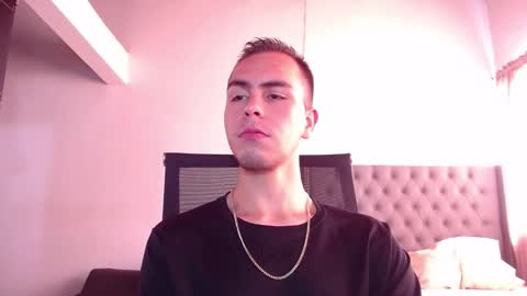 Snapshot of erik_rodriguez chatting on 13, 1, 2026 Erik rodriguez online show from 13, 1, 2026