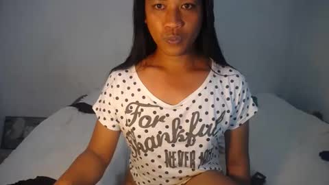 Snapshot of erika_madrigal chatting on 7, 3, 2025 erika_madrigal online show from 7, 3, 2025