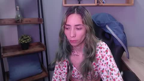 Snapshot of erika_stevens chatting on 20, 11, 2025 E R I K A - SAGITARIO..... online show from 20, 11, 2025