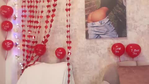 Snapshot of erikabeee1 chatting on 15, 2, 2025 Erikabeee online show from 15, 2, 2025