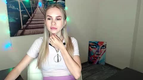 Erika online show from 26, 9, 2025