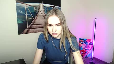 Erika online show from 10, 4, 2026