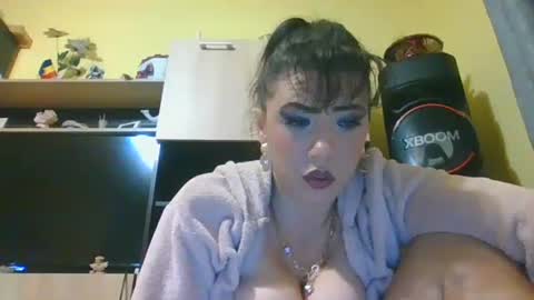 erikaguapa1989 online show from 3, 12, 2025