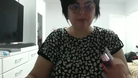 Erika online show from 3, 2, 2026