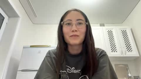 Snapshot of erinnthurmond chatting on 21, 6, 2026 Luna online show from 21, 6, 2026