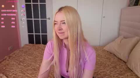 Snapshot of erlenbayer chatting on 23, 6, 2026 Chanel online show from 23, 6, 2026