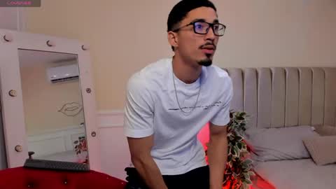 eros_becker_ online show from 14, 4, 2026