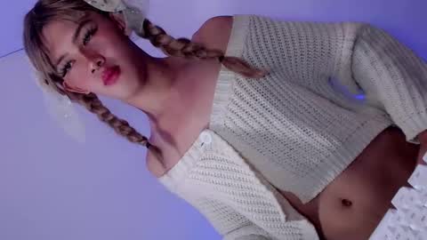 erotic_empress18 online show from 22, 5, 2026