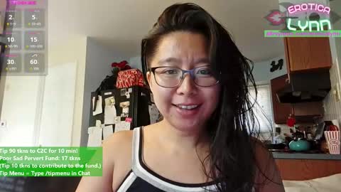 Lynn   online show from 4, 11, 2025