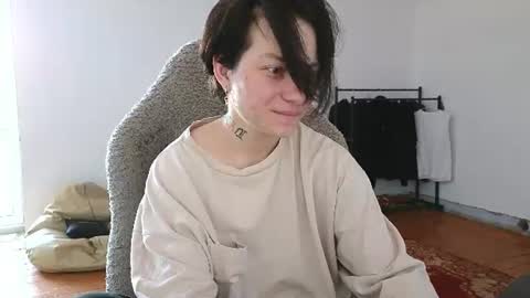 esajukyy online show from 3, 7, 2026