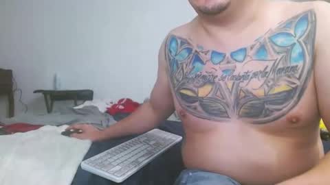 Snapshot of escodamus12 chatting on 24, 12, 2024 escodamus12 online show from 24, 12, 2024