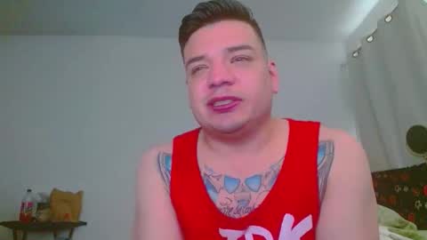 Snapshot of escodamus12 chatting on 6, 1, 2025 escodamus12 online show from 6, 1, 2025