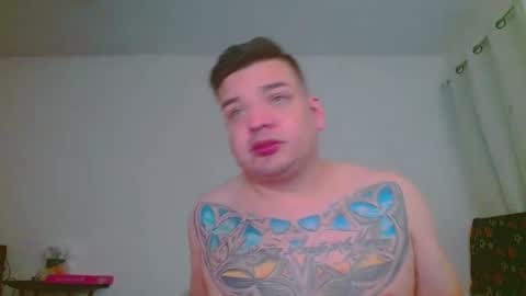 Snapshot of escodamus12 chatting on 8, 1, 2025 escodamus12 online show from 8, 1, 2025