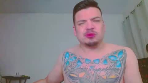 Snapshot of escodamus12 chatting on 8, 2, 2025 escodamus12 online show from 8, 2, 2025