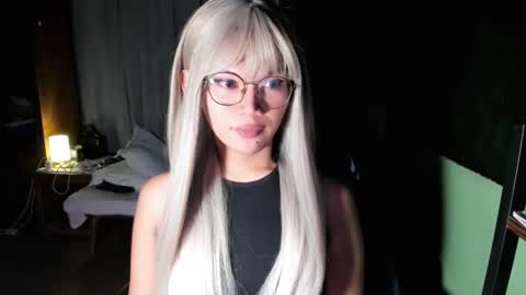 Chelliane online show from 4, 11, 2025