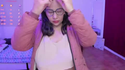 esme online show from 15, 4, 2026