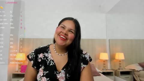 Esmeralda online show from 28, 3, 2026