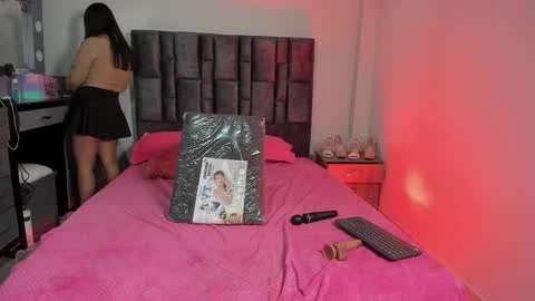 Perla online show from 24, 11, 2025