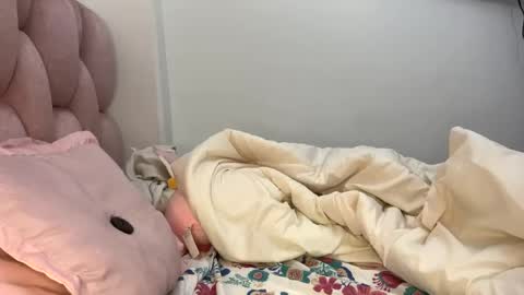 Snapshot of esmeraldalindsey chatting on 5, 3, 2025 ESMERALDA online show from 5, 3, 2025