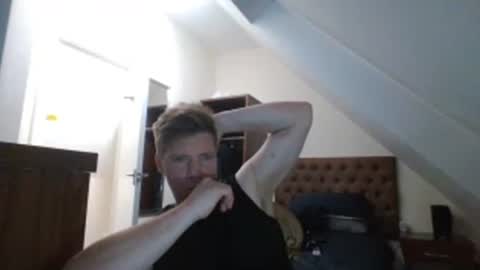 Snapshot of essexlad2022 chatting on 11, 6, 2026 essexlad2022 online show from 11, 6, 2026