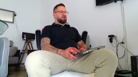 Snapshot of esteban7984068 chatting on 17, 7, 2026 esteban online show from 17, 7, 2026