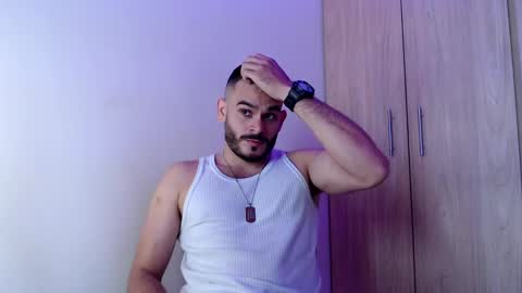 Esteban Fernandez online show from 31, 1, 2025