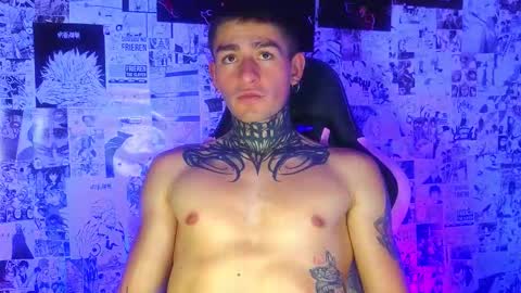 Esteban independent model online show from 11, 3, 2026