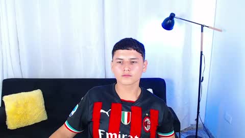 Snapshot of estebancum18 chatting on 3, 6, 2026 estebancum18 online show from 3, 6, 2026