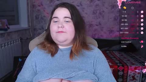 estelle_hicks online show from 15, 11, 2025