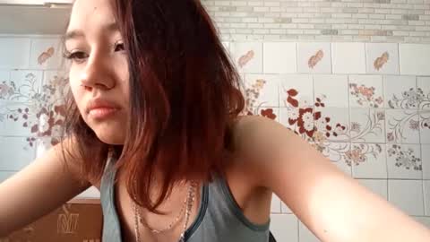 estellekirbo online show from 26, 3, 2026