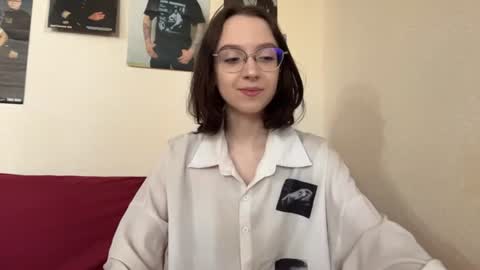 Snapshot of estellezdebski chatting on 10, 6, 2026 estellezdebski online show from 10, 6, 2026