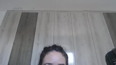 esteralcantara online show from 7, 4, 2026