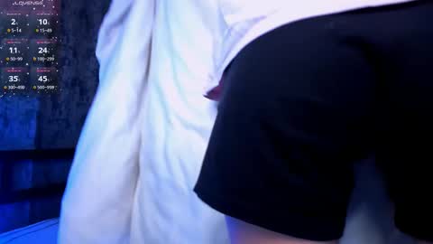 Ester online show from 30, 10, 2025