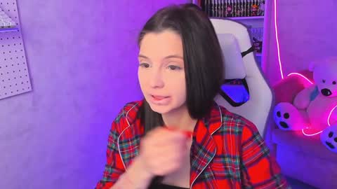 Snapshot of estercollins chatting on 14, 1, 2025 Ester online show from 14, 1, 2025