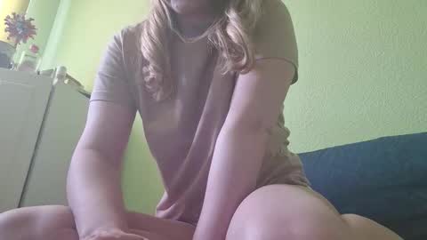 Snapshot of estrellawalters chatting on 7, 3, 2025 estrellawalters online show from 7, 3, 2025