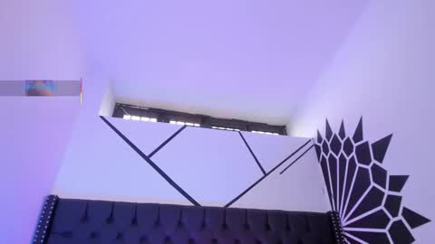 ethaancox online show from 13, 10, 2025