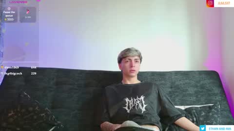 Snapshot of ethan_and_ava chatting on 24, 5, 2026 ethan and ava online show from 24, 5, 2026