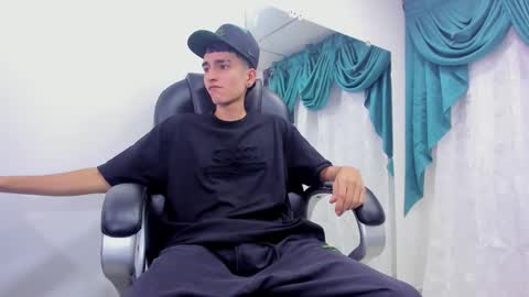 Snapshot of ethan_boy_ chatting on 3, 1, 2025 Ethan online show from 3, 1, 2025