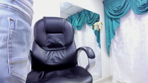 Snapshot of ethan_boy_ chatting on 5, 2, 2025 Ethan online show from 5, 2, 2025